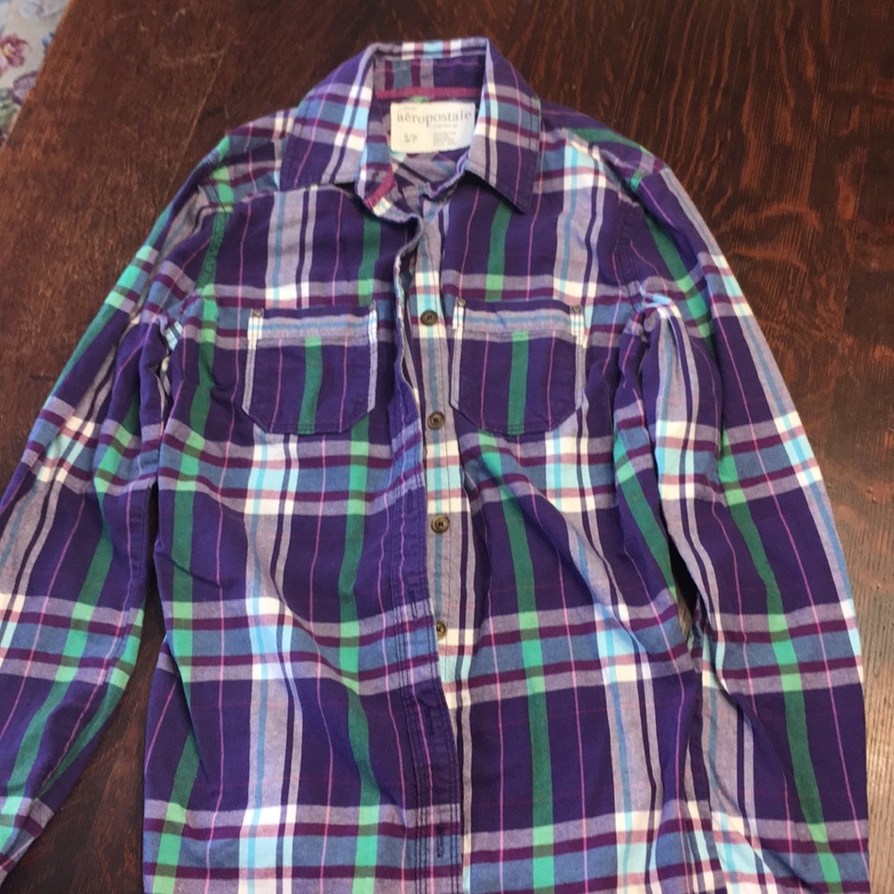Aeropostale women’s button up longsleeve shirt